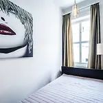 Bpr B&w Elegant Βουδαπέστη