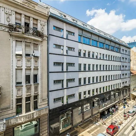 Bpr B&w Elegant Appartement